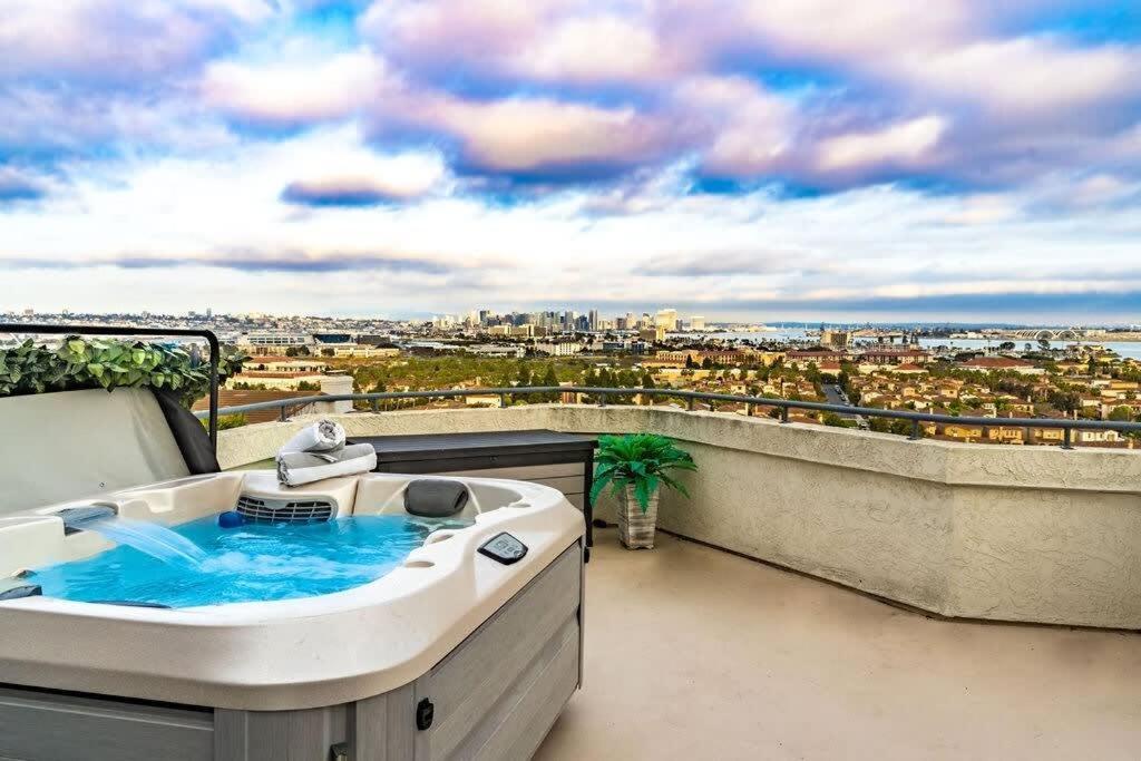 Spacious Beautiful With Stunning Bay Views * San Diego